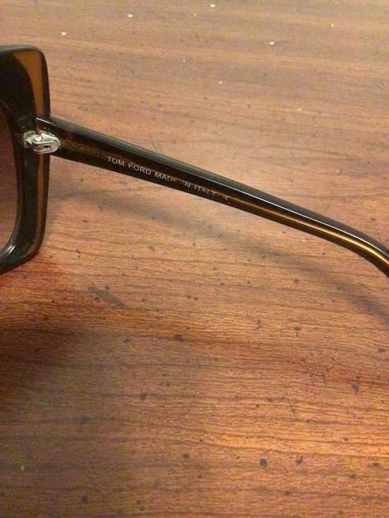 Tom Ford vintage cats eye sunglasses with velvet cover main image 5